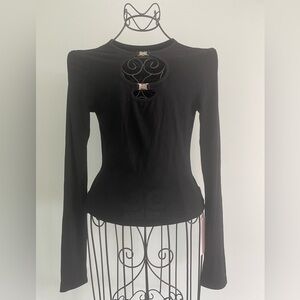 NWT Commense long sleeve top with silver buckles